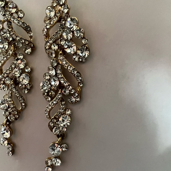 Vintage Long Rhinestone special occasion earrings - Picture 4 of 8